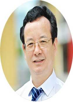 寧波國際學(xué)校Robert Yan Deputy圖片