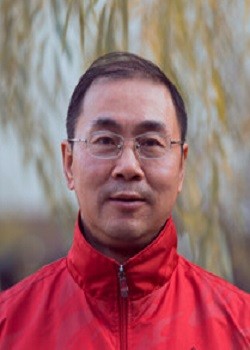 連云港外國(guó)語(yǔ)學(xué)校國(guó)際部郝志剛圖片