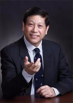 深圳哈博學(xué)校龔亞夫圖片