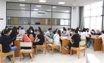 杭州師范大學(xué)附屬中學(xué)國際部準高三學(xué)生家長會圓滿落幕圖片