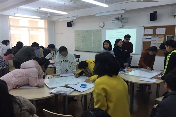 杭州外國語劍橋高中家長會圖集