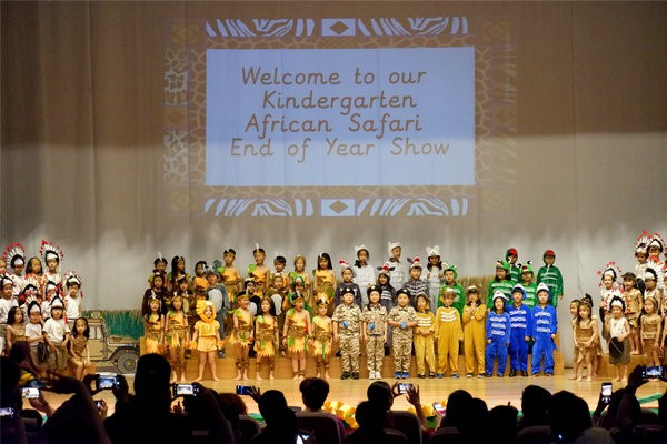 常州市武進區(qū)威雅實驗學(xué)校幼兒園演出圖集