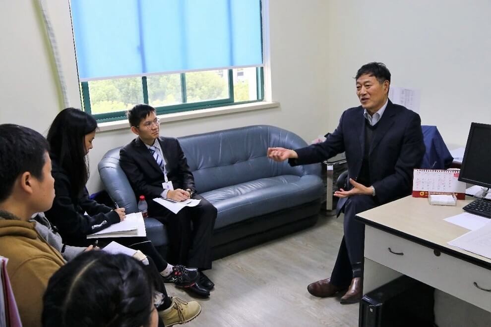 上海市燎原雙語學(xué)校高中青年教師教學(xué)大獎賽活動圖集