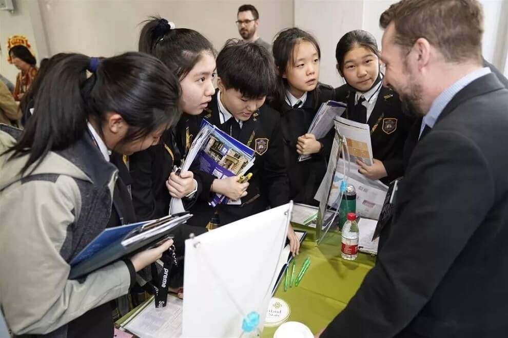 60余所大學(xué)齊聚法拉古特 EducationUSA美國大學(xué)展圓滿落幕活動圖集