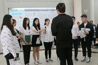 武漢市第六中學(xué)國際部合唱社圖集