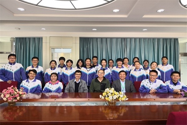 東北師范大學(xué)附屬中學(xué)IB國際課程實(shí)驗(yàn)班師生交流圖集