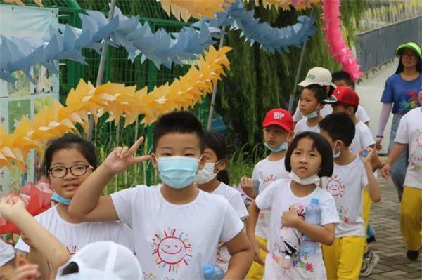 肇慶加美學(xué)校小學(xué)部2021“英科實(shí)踐”夏令營圖片2